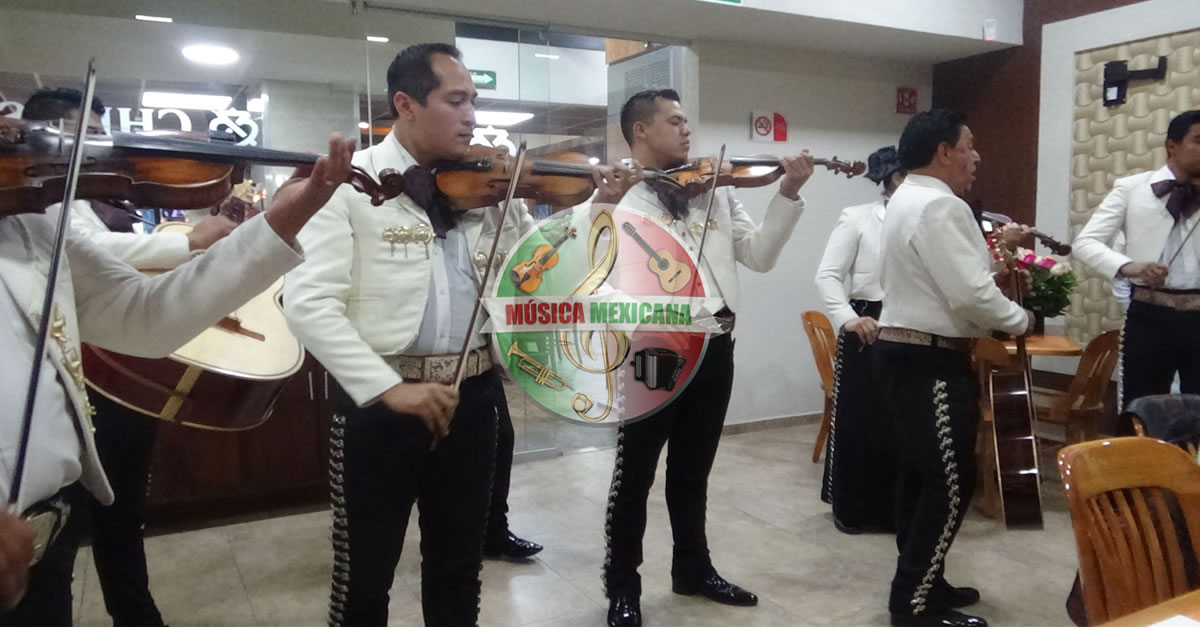 Mariachis en El Centro Histórico Cuauhtémoc