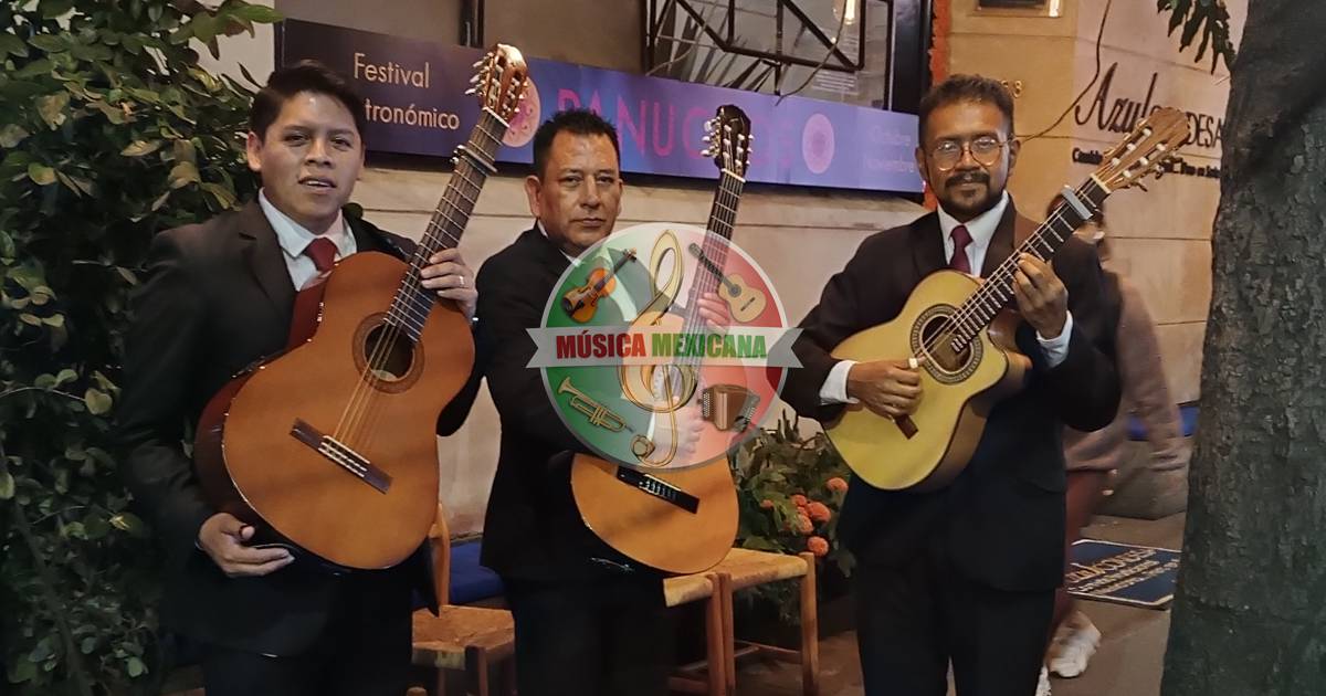 tríos musicales en la Colonia Lorenzo Boturini Venustiano Carranza